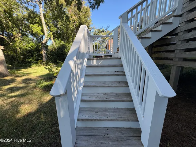 $895,000 | 107 South Main Street, Bath, NC 27808