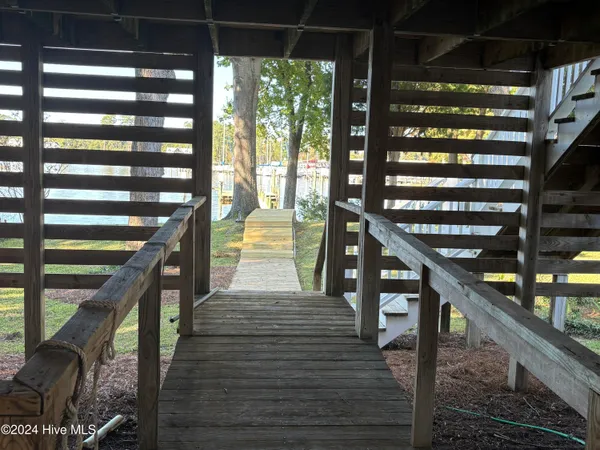 $895,000 | 107 South Main Street, Bath, NC 27808