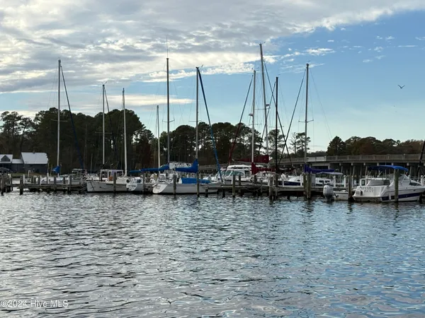 $895,000 | 107 South Main Street, Bath, NC 27808