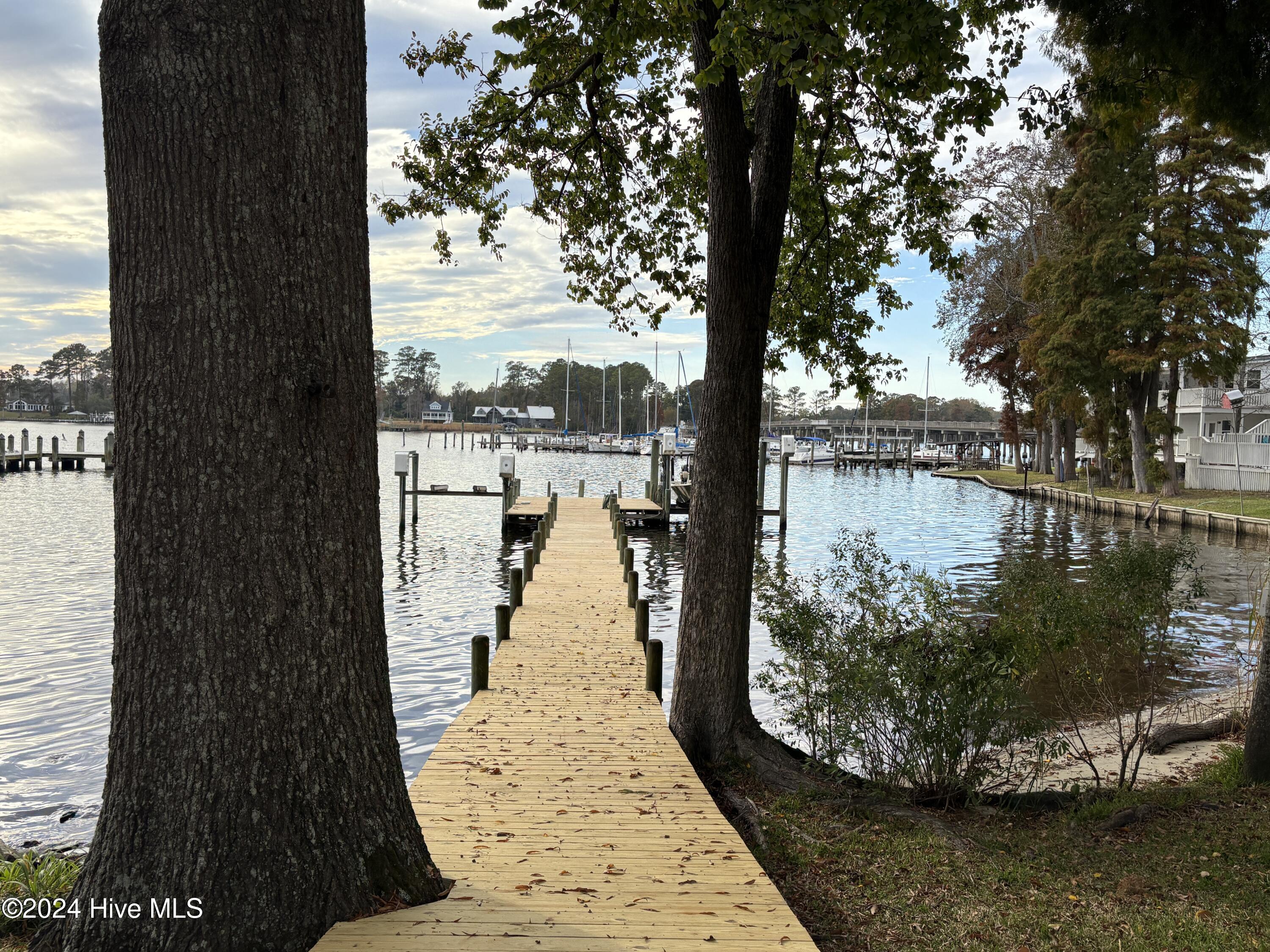 107 South Main Street Bath, NC 27808 - Photo 6 of 51 IMG_0695