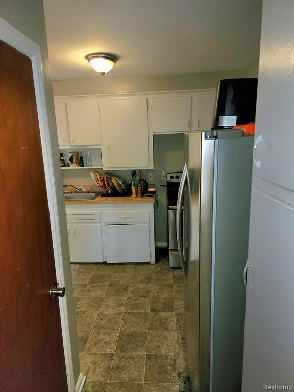 18456 Edinborough Road Detroit, MI 48219 - Photo 5 of 12 GetMedia
