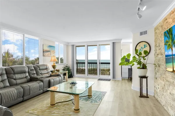 $1,300,000 | 5790 Florida A1A, Unit 2A, Vero Beach, FL 32963