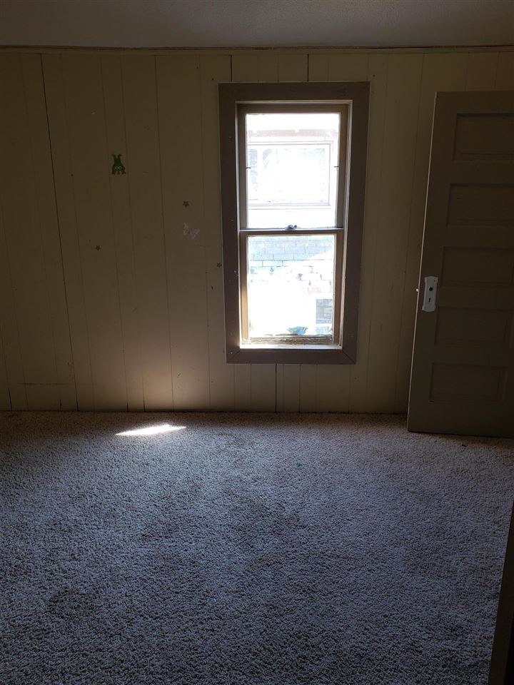 516 South Ray Street Spokane, WA 99202 - Photo 5 of 7 Gallery Image 5