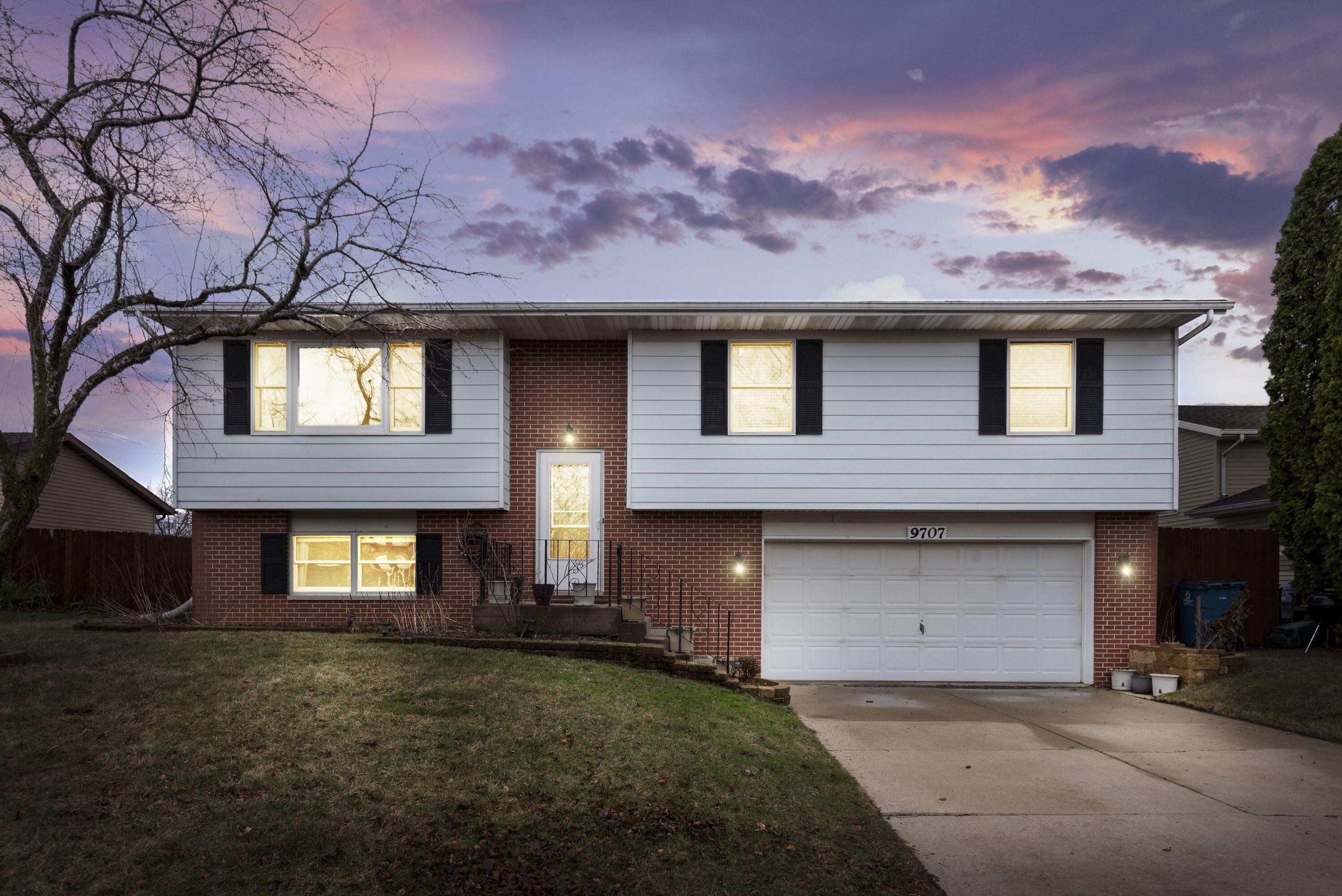 9707 Harrison Street Crown Point, IN 46307 - Photo 1 of 17 2996x2000