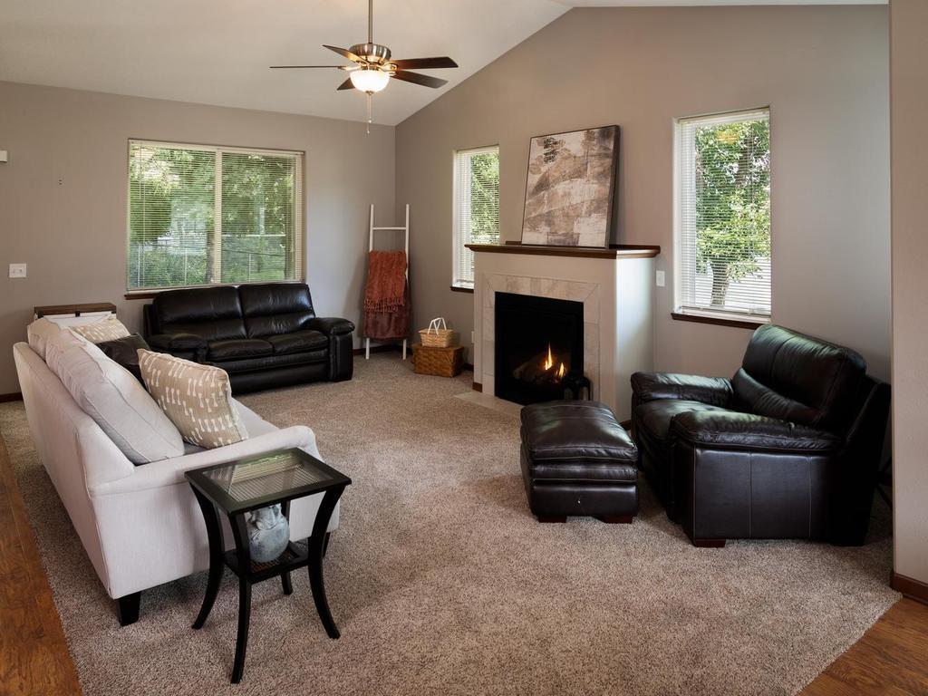 304 Tanager Road Mankato, MN 56001 - Photo 3 of 24 Gallery Image 3