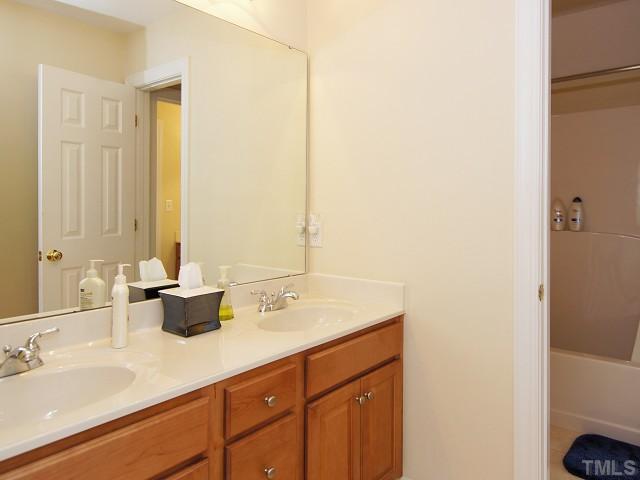8604 Wapello Lane Raleigh, NC 27613 - Photo 20 of 25