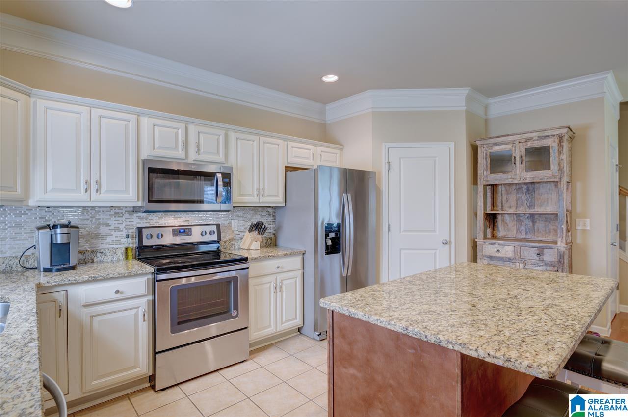 1085 Inverness Cove Way Birmingham, AL 35242 - Photo 5 of 36
