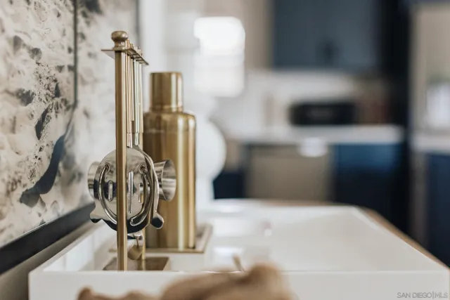 $1,775,000 | 3805 Atascadero Drive, San Diego, CA 92107