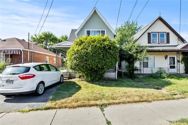 $224,900 | 2279 Broadway, Cheektowaga, NY 14212