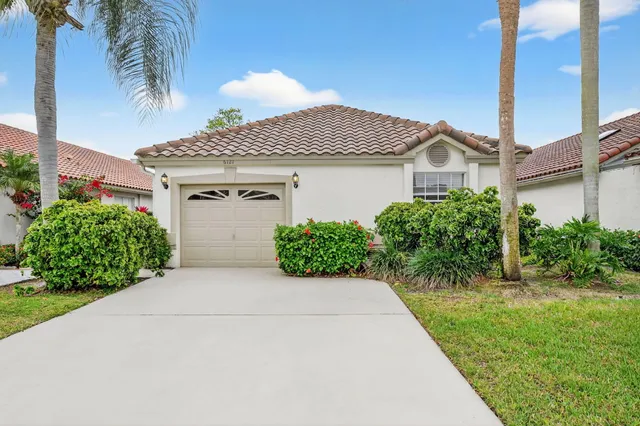 $412,500 | 6121 Bay Isles Drive, Boynton Beach, FL 33437