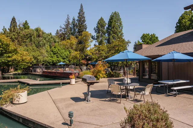 $215,000 | 2492 Larkspur Lane, Unit 200, Sacramento, CA 95825