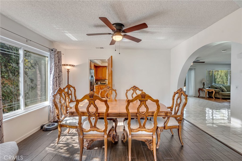 6801 Rycroft Drive Riverside, CA 92506 - Photo 12 of 59 Gallery Image 12