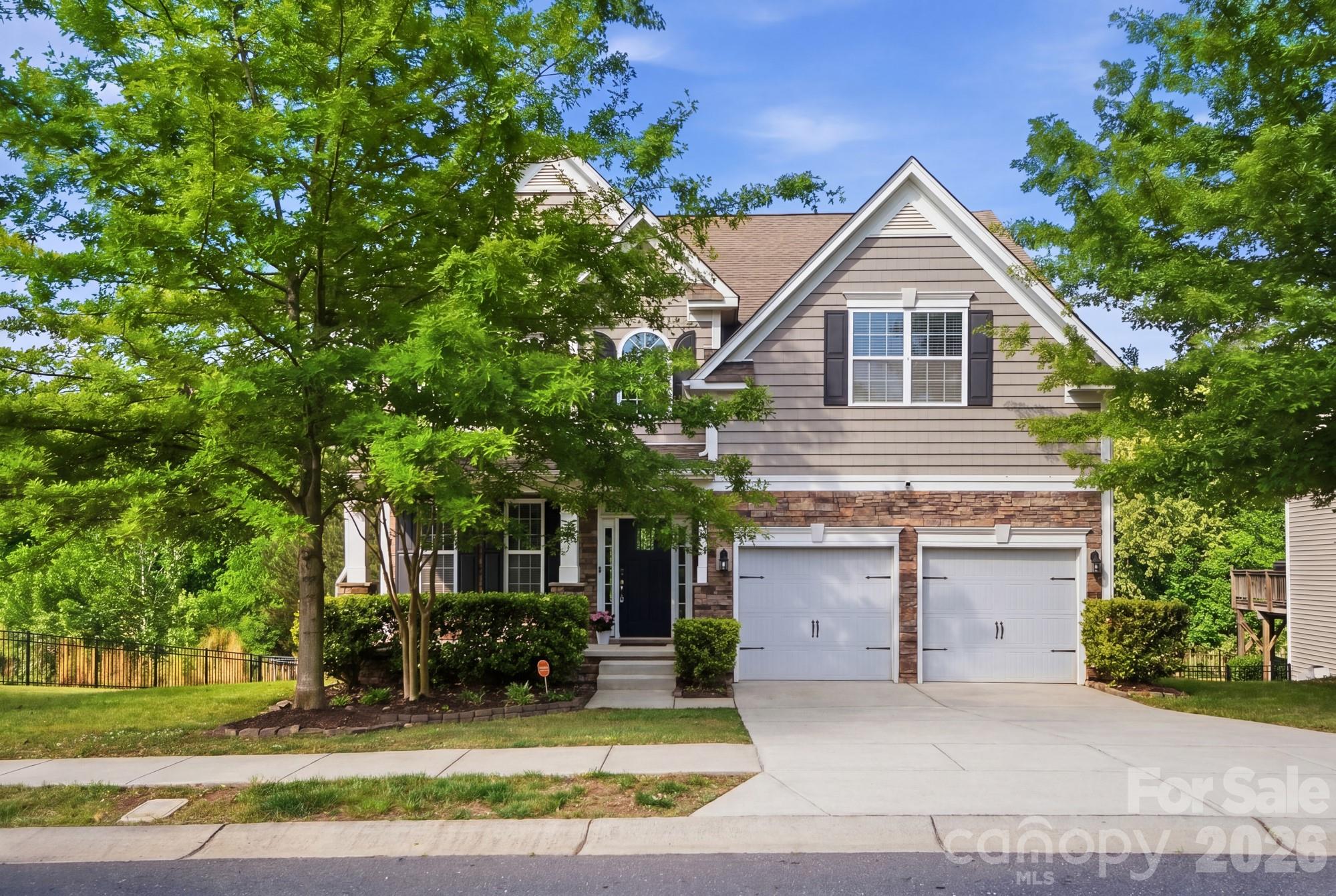 9407 Inverness Bay Road Charlotte, NC 28278 - Photo 1 of 29 Gallery Image 1