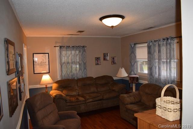 809 Park Road Dallas, NC 28034 - Photo 2 of 10 Gallery Image 2