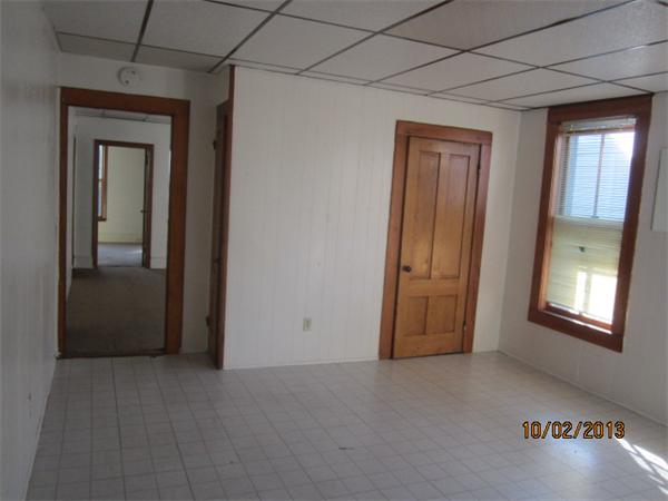 8 Normal Street Worcester, MA 01605 - Photo 8 of 18 Gallery Image 8