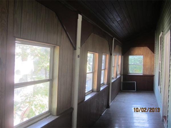 8 Normal Street Worcester, MA 01605 - Photo 10 of 18 Gallery Image 10