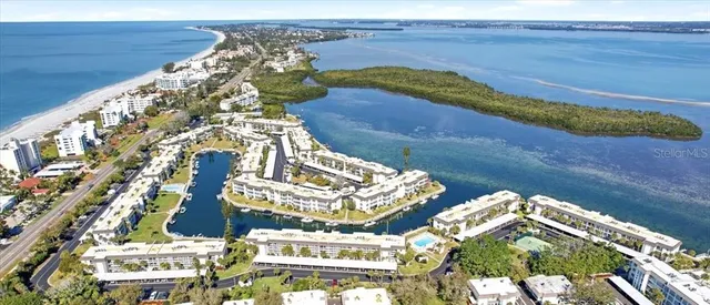 a view of a large building