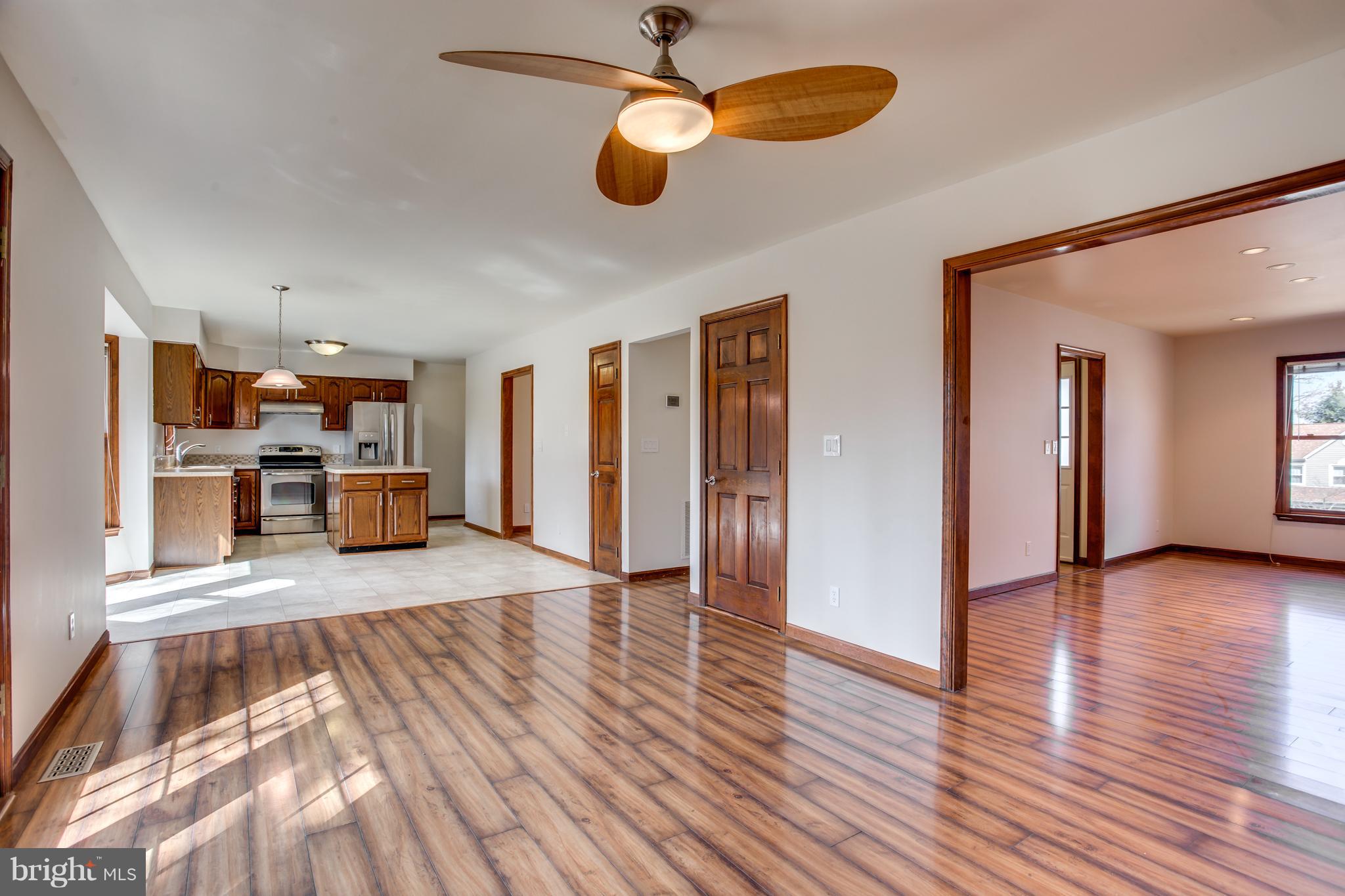 252 Choptank Road Stafford, VA 22556 - Photo 3 of 30 Family Room