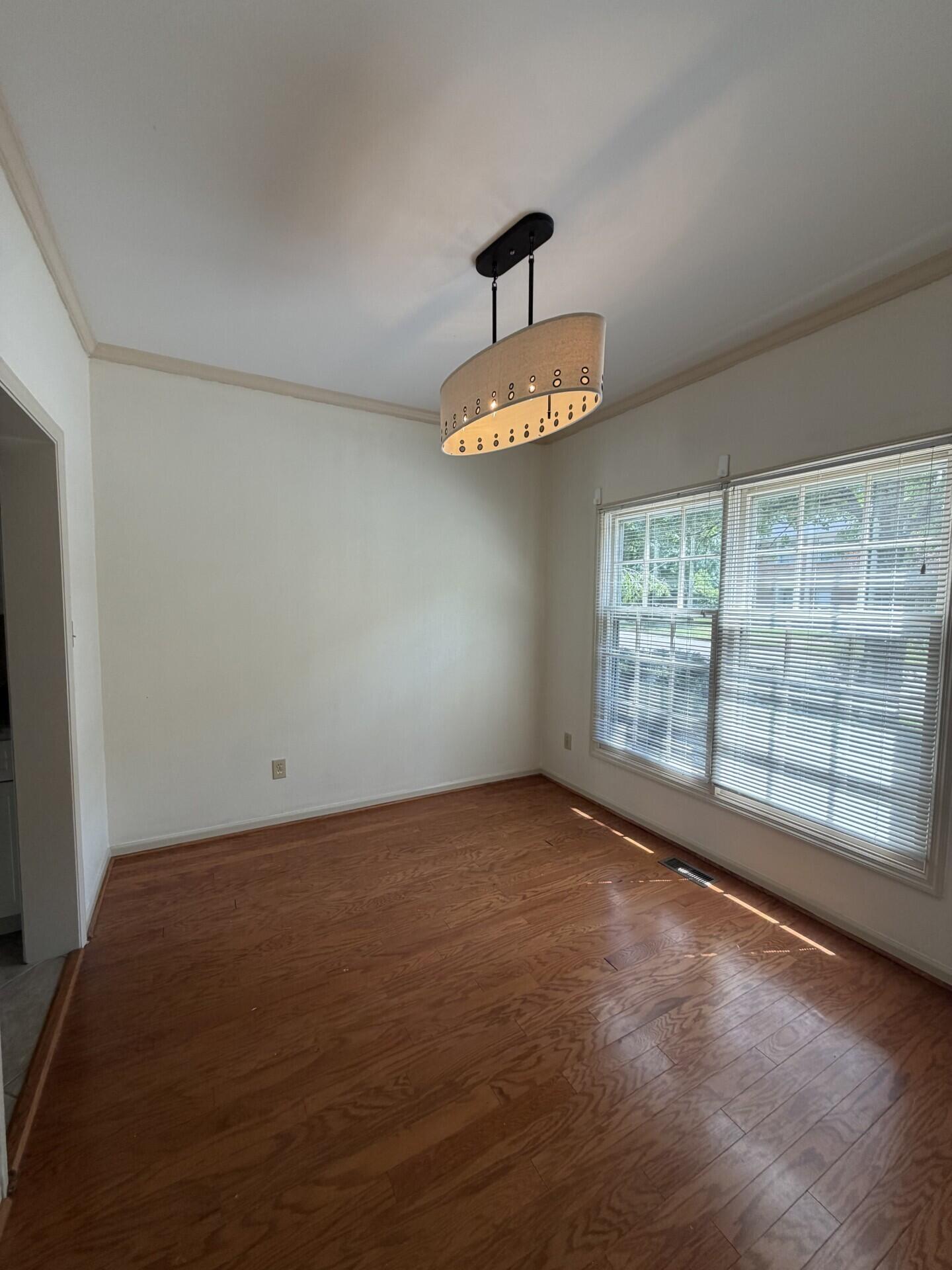1309 Gray Hawk Road, Unit C Lexington, KY 40502 - Photo 8 of 24 1af73895-bedc-49bc-aa4e-13ddd1d031fc