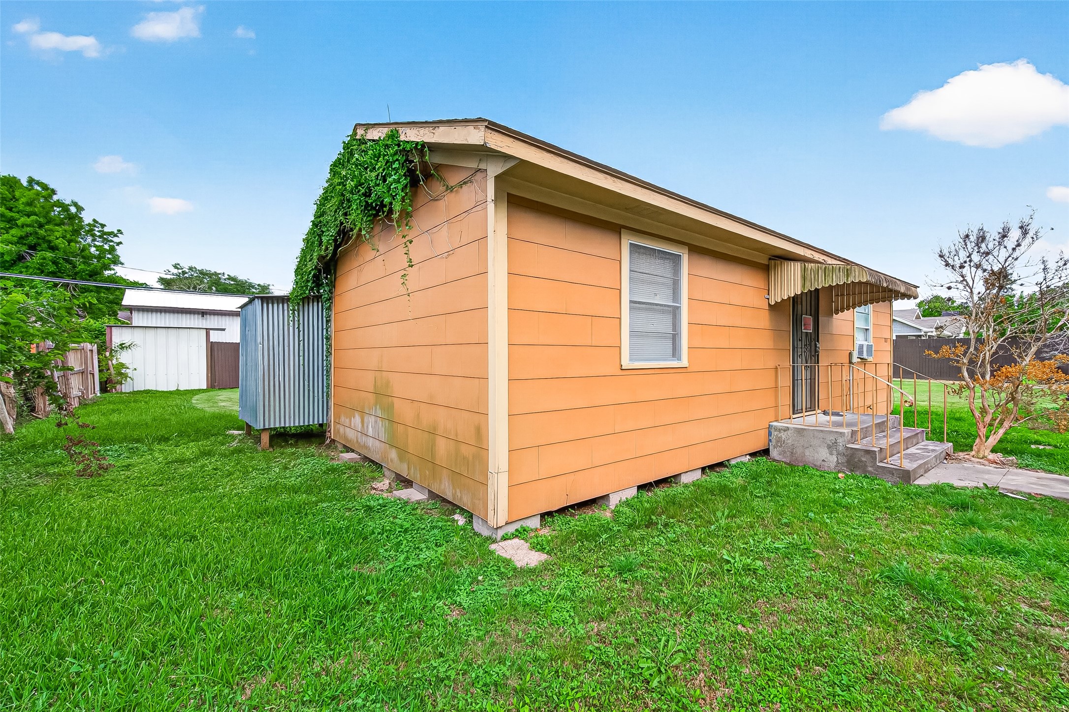 1113 4th Street Rosenberg, TX 77471 - Photo 4 of 11