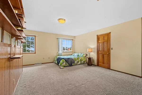 $384,900 | N6321 Cattau Beach Road, Shawano, WI 54166