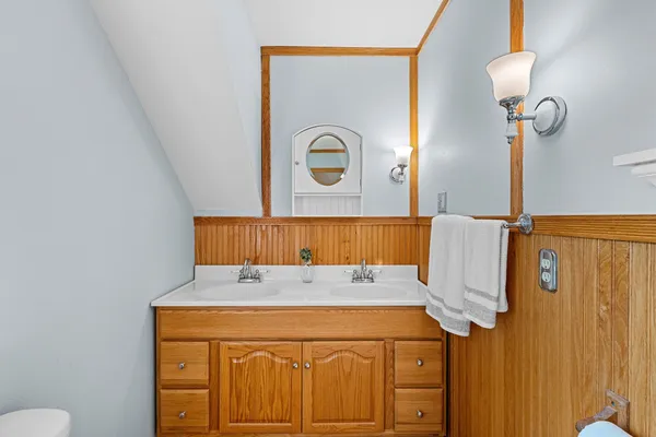 $384,900 | N6321 Cattau Beach Road, Shawano, WI 54166