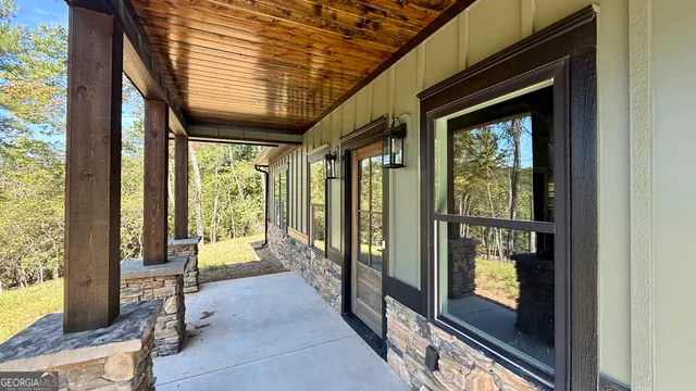 a view of an entryway