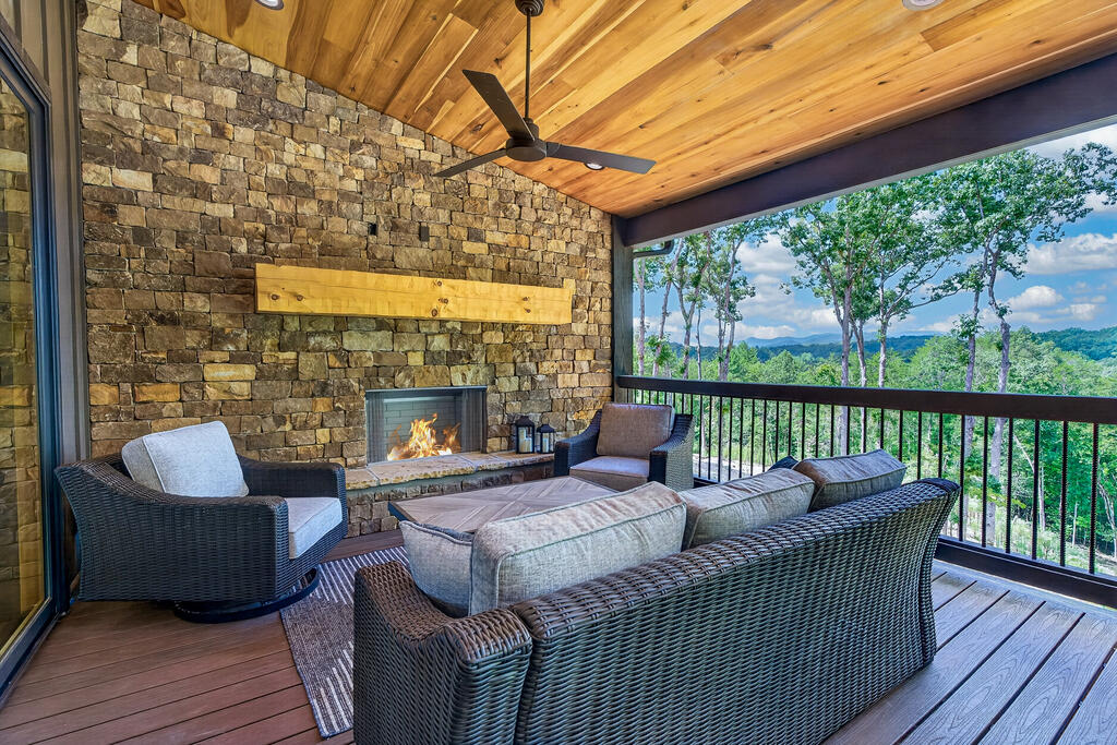 560 Horatio Drive Blue Ridge, GA 30513 - Photo 34 of 68 Gallery Image 34