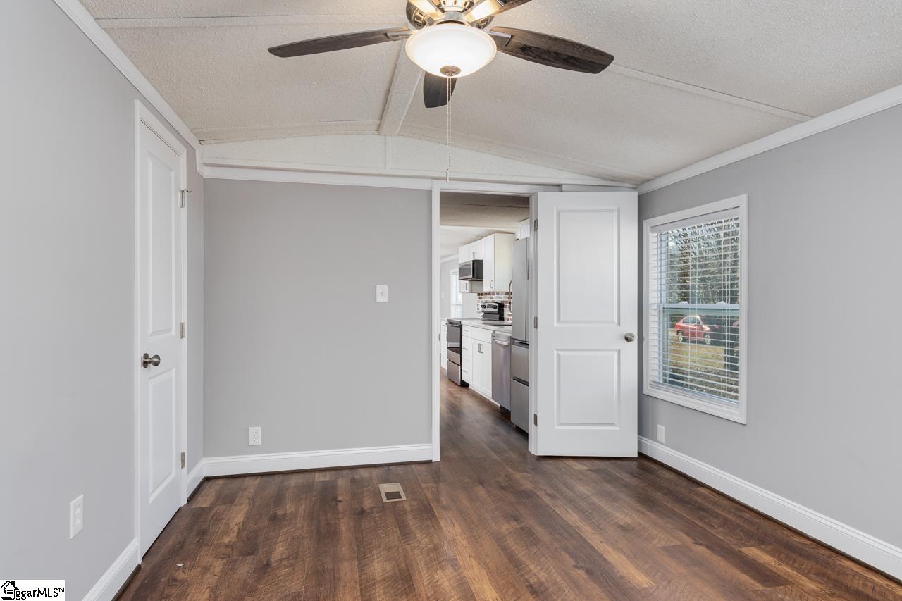148 Merritt Road Liberty, SC 29657 - Photo 2 of 28