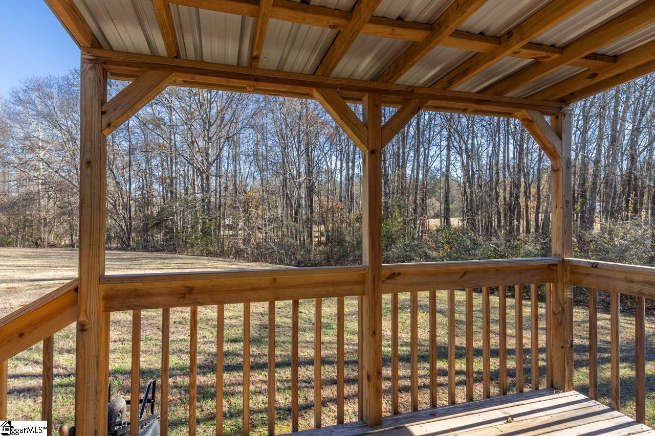 148 Merritt Road Liberty, SC 29657 - Photo 3 of 28