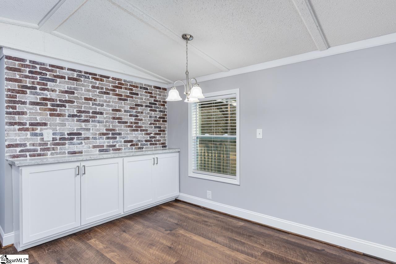 148 Merritt Road Liberty, SC 29657 - Photo 9 of 28