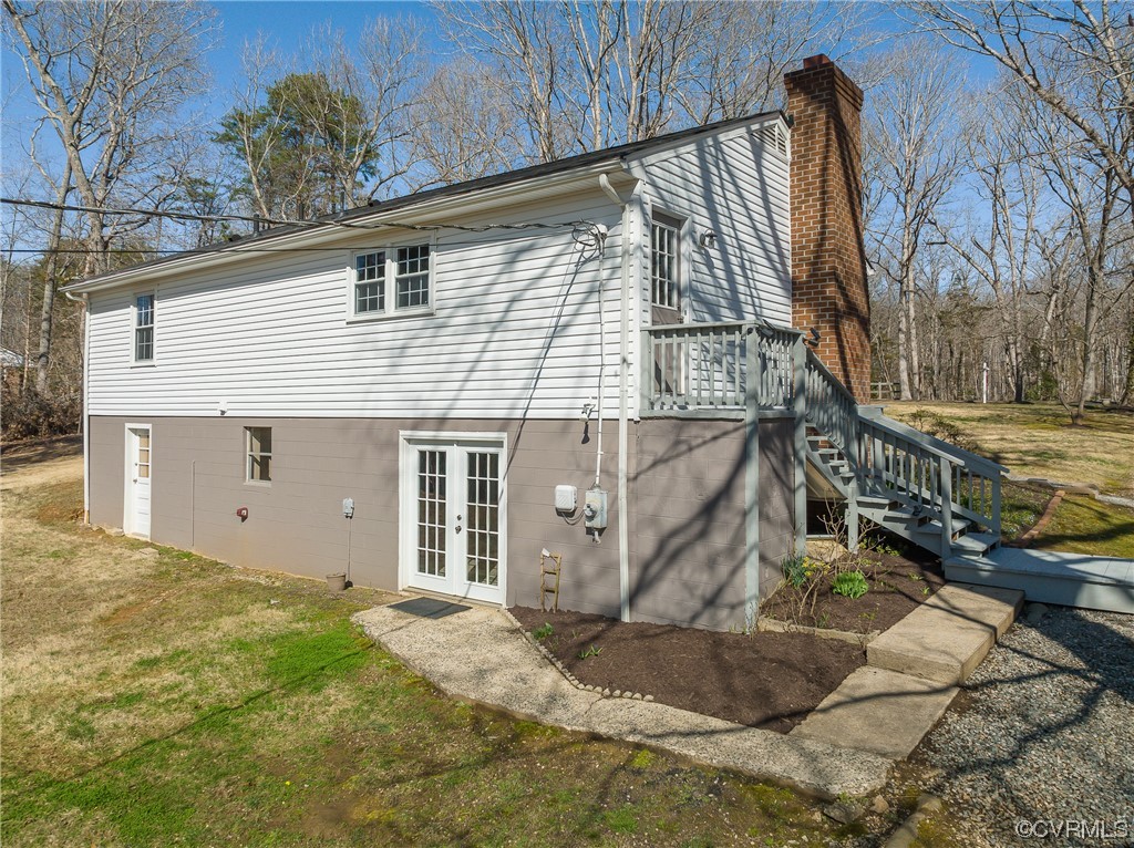 2341 Sheppard Town Road Maidens, VA 23102 - Photo 10 of 45 a view of a house with a yard