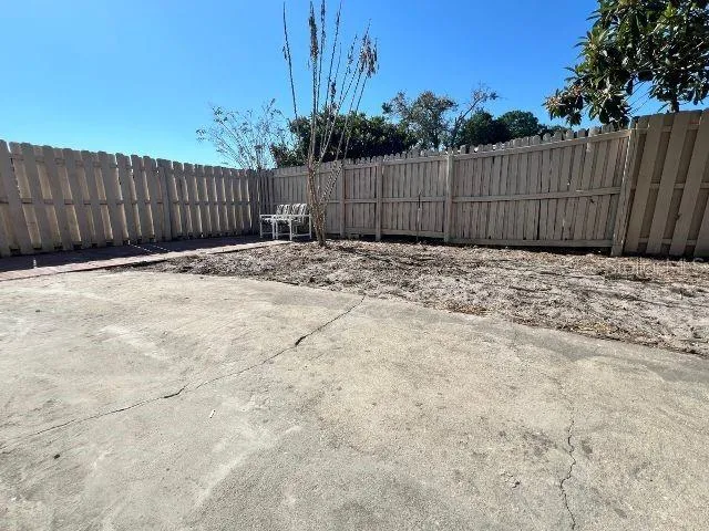 a view of a livingroom with an empty space