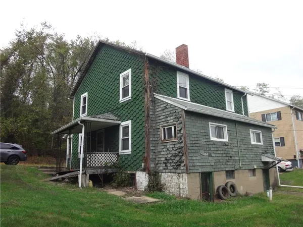 $18,000 | 914 Coal Street, Merrittstown, PA 15463