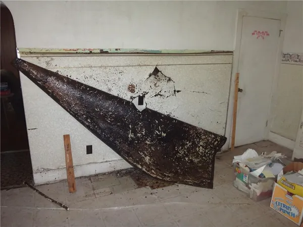 $18,000 | 914 Coal Street, Merrittstown, PA 15463