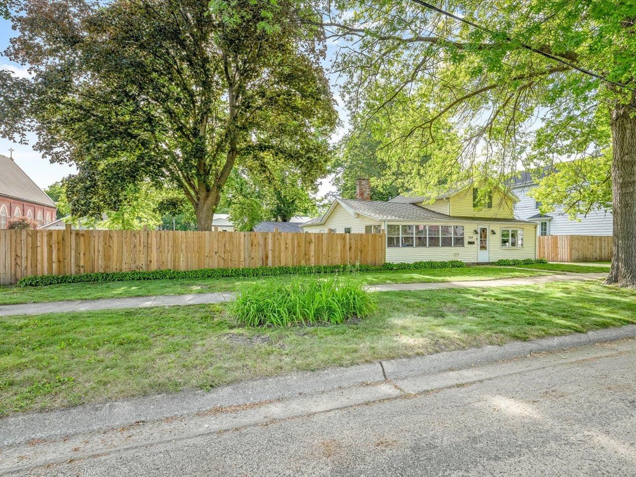304 North 3rd Street Oregon, IL 61061 - Photo 37 of 38