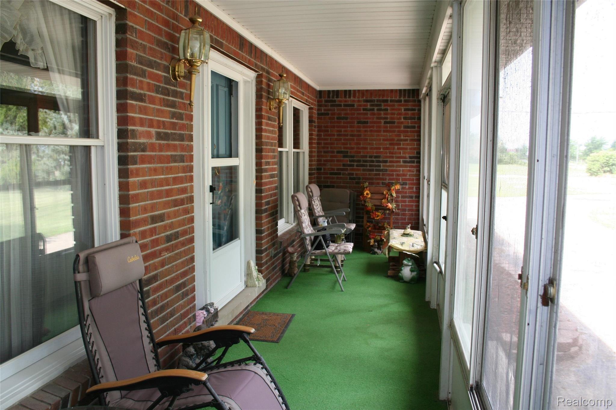 1950 Buhl Road Newport, MI 48166 - Photo 46 of 58 IMG_3343.JPG