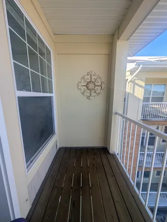 $221,000 | 5445 Boone Avenue North, Unit 317, New Hope, MN 55428