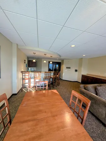 $221,000 | 5445 Boone Avenue North, Unit 317, New Hope, MN 55428