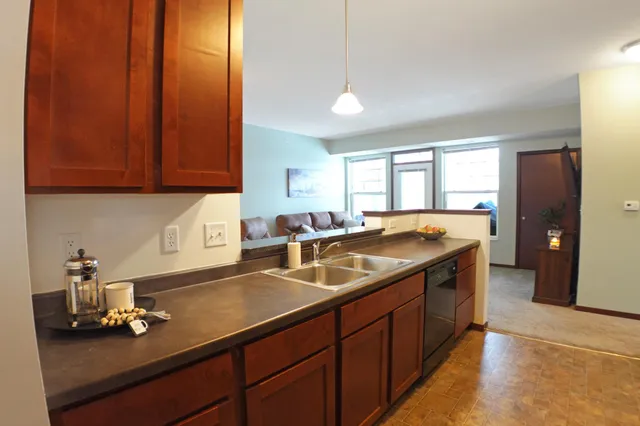 $230,000 | 5445 Boone Avenue North, Unit 317, New Hope, MN 55428