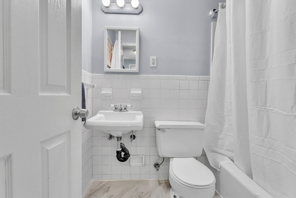 45 Gail Street Springfield, MA 01108 - Photo 22 of 29