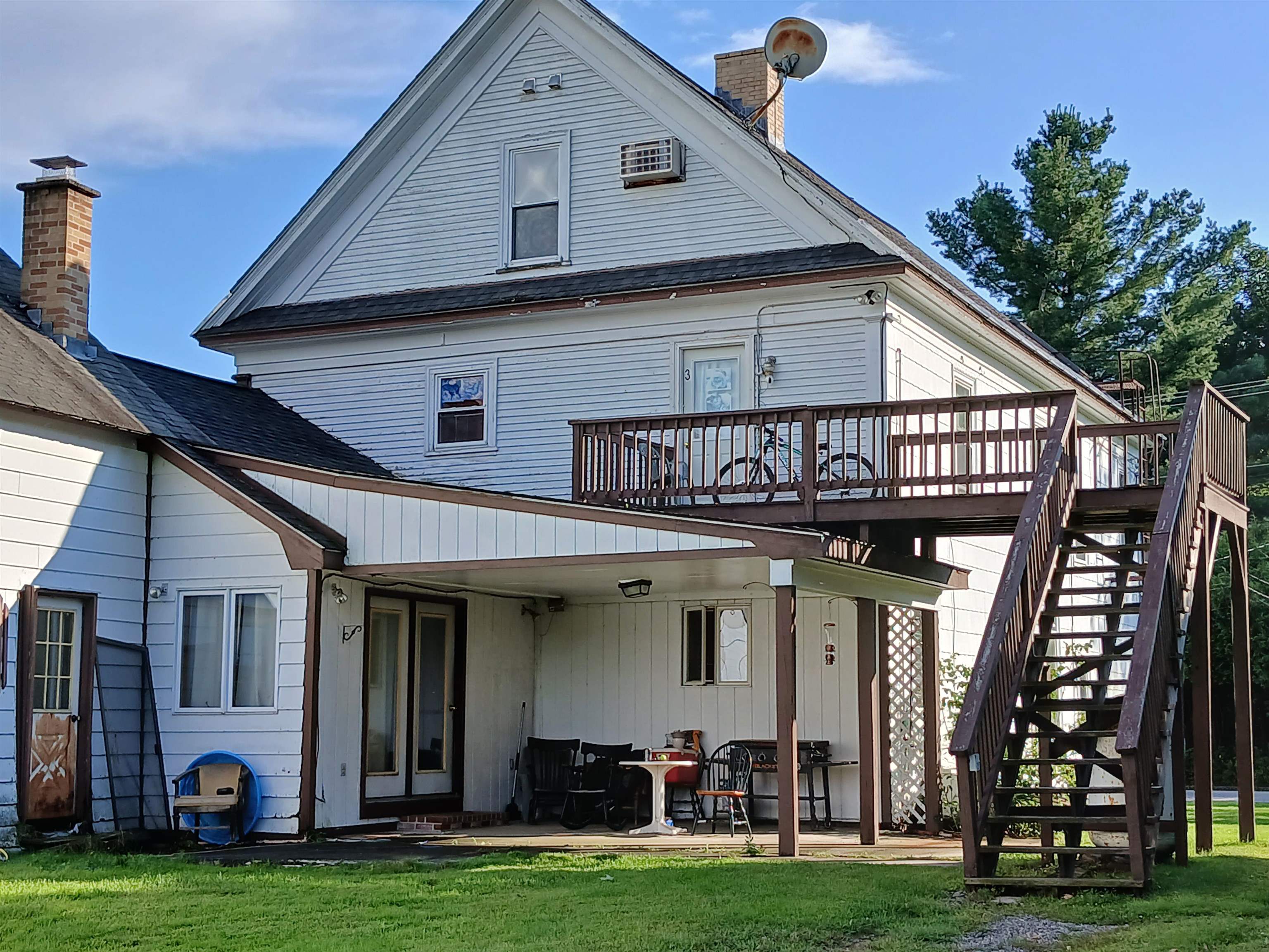 42 Bridge Street Colebrook, NH 03576 - Photo 5 of 9