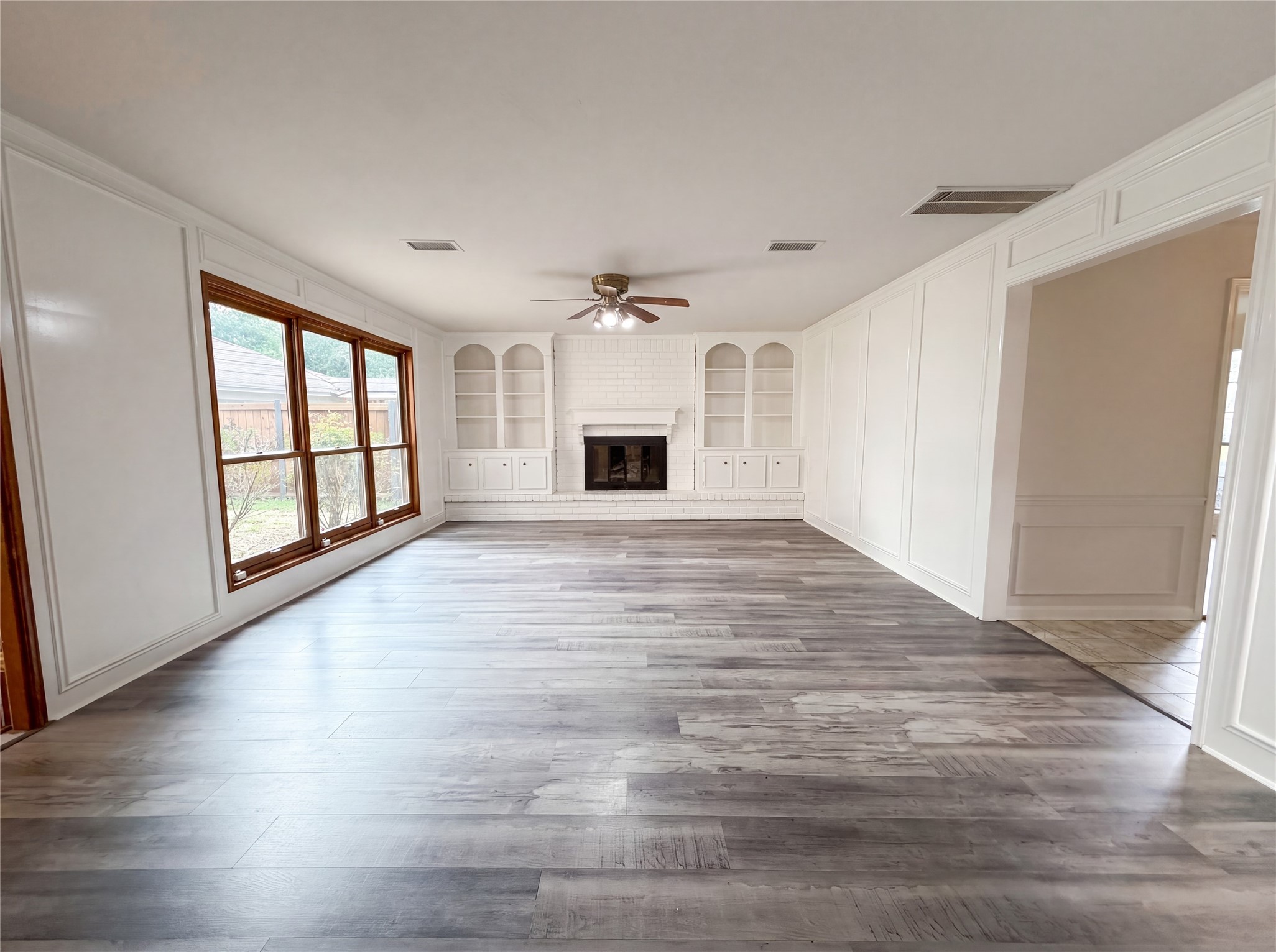 17518 Rustington Drive Spring, TX 77379 - Photo 3 of 22
