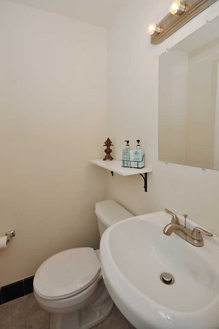 727 East Golf Road Des Plaines, IL 60016 - Photo 16 of 21