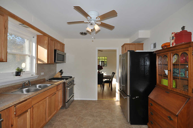 727 East Golf Road Des Plaines, IL 60016 - Photo 10 of 21