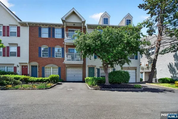 $489,900 | 5 Krueger Court, Newark, NJ 07103