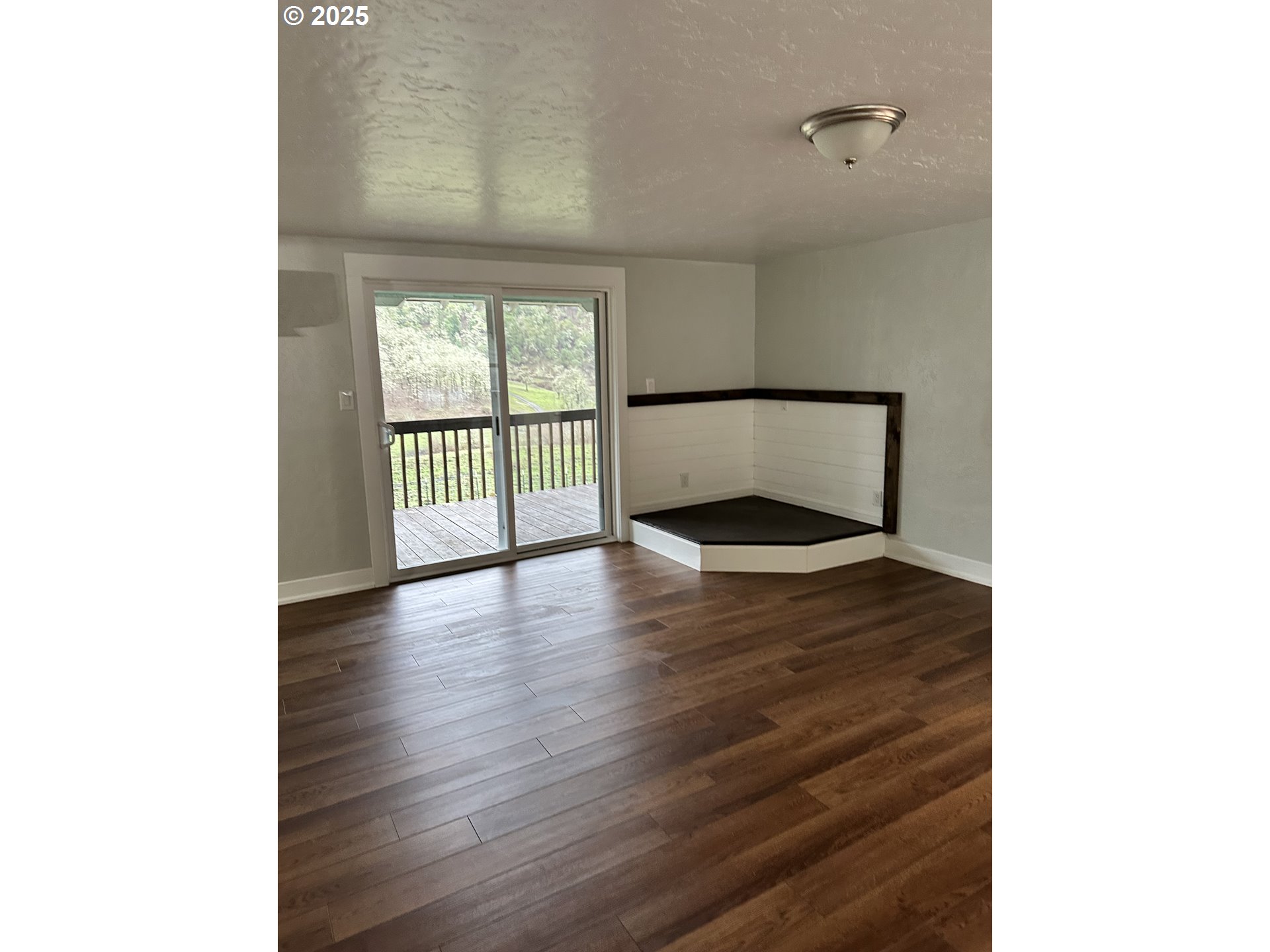 1745 Rifle Range Street Roseburg, OR 97470 - Photo 36 of 48 2nd Residence