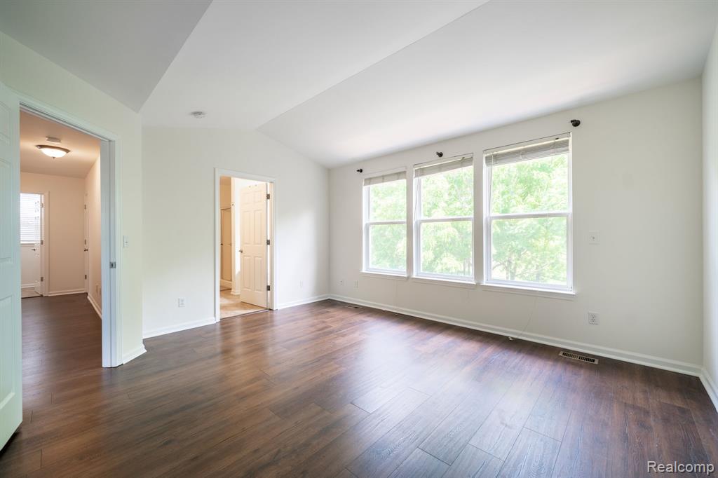 416 Otter Run Road Holly, MI 48442 - Photo 20 of 47 Gallery Image 20
