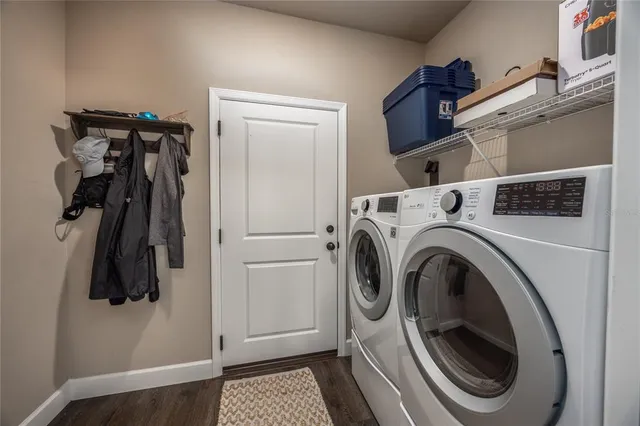 $1,950 | 24328 Southwest 17th Lane, Newberry, FL 32669