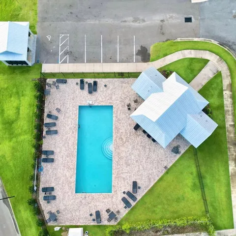 $1,950 | 24328 Southwest 17th Lane, Newberry, FL 32669